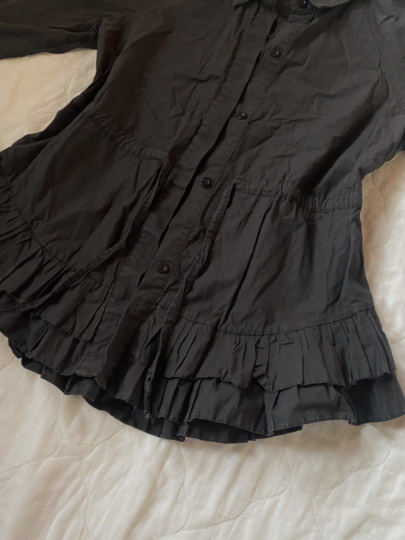 Black Button-Up Siren Blouse Longsleeve with Ruffle Hem (Category: Blouses) located in Quezon City. Submitted by viacb (Listing ID 1465133551, Image 2). Description: mop: gcash mod: jnt *location: quezon city.