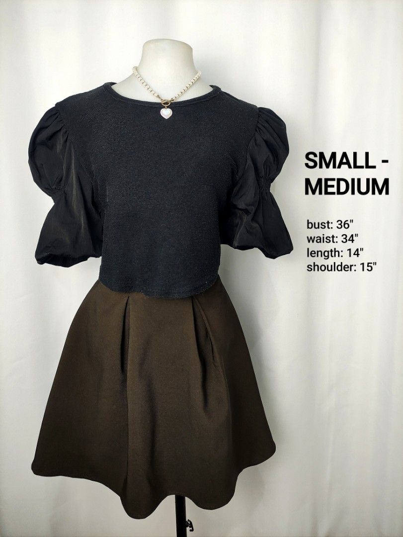 Black Puff Sleeve Blouse Top (Category: Blouses) located in Caloocan City. Submitted by happystar.e0dc1b (Listing ID 1465199766, Image 1). Description: ⚠️PLEASE CLICK THE IMAGE TO SEE THE SIZE⚠️ FB PAGE: IPPEUNI AGASSI Location: Caloocan City ❌ No haggling ❌ No when worn ❌ No "more pics" ❌ No flaws, unless stated ❌ Request for specific measurements of neck, arm, shoulder etc will not be entertained.