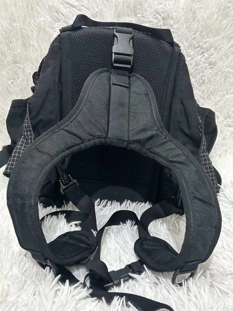 Black Utility Bag by Sole Trek (Category: Backpacks) located in Pasig City. Submitted by minminreyn (Listing ID 1465372895, Image 3). Description: Faded lang ang logo pero ang mismong bag is constructed with durable Cordura only by Dupont Fabric Pang Hiking 🥾 Pang Trekking trekking 🧗 Pang Motor 🏍️ Pang Bike 🚴 Medium backpack From Korea Libre lang pa flex Cavite Jnt or Lalamove Qc Meet up/ Lalamove Siena College of Qc (Sunday Only(.