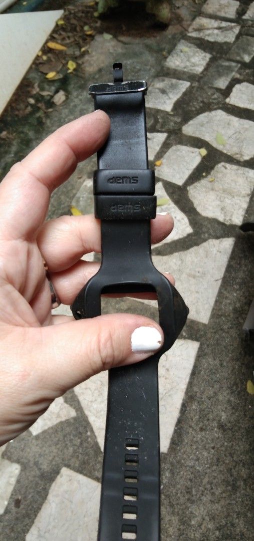 Black watch strap (Category: Wearables & Smart Watches) located in Quezon City. Submitted by eidorableshop (Listing ID 1465214018, Image 3). Description: .
