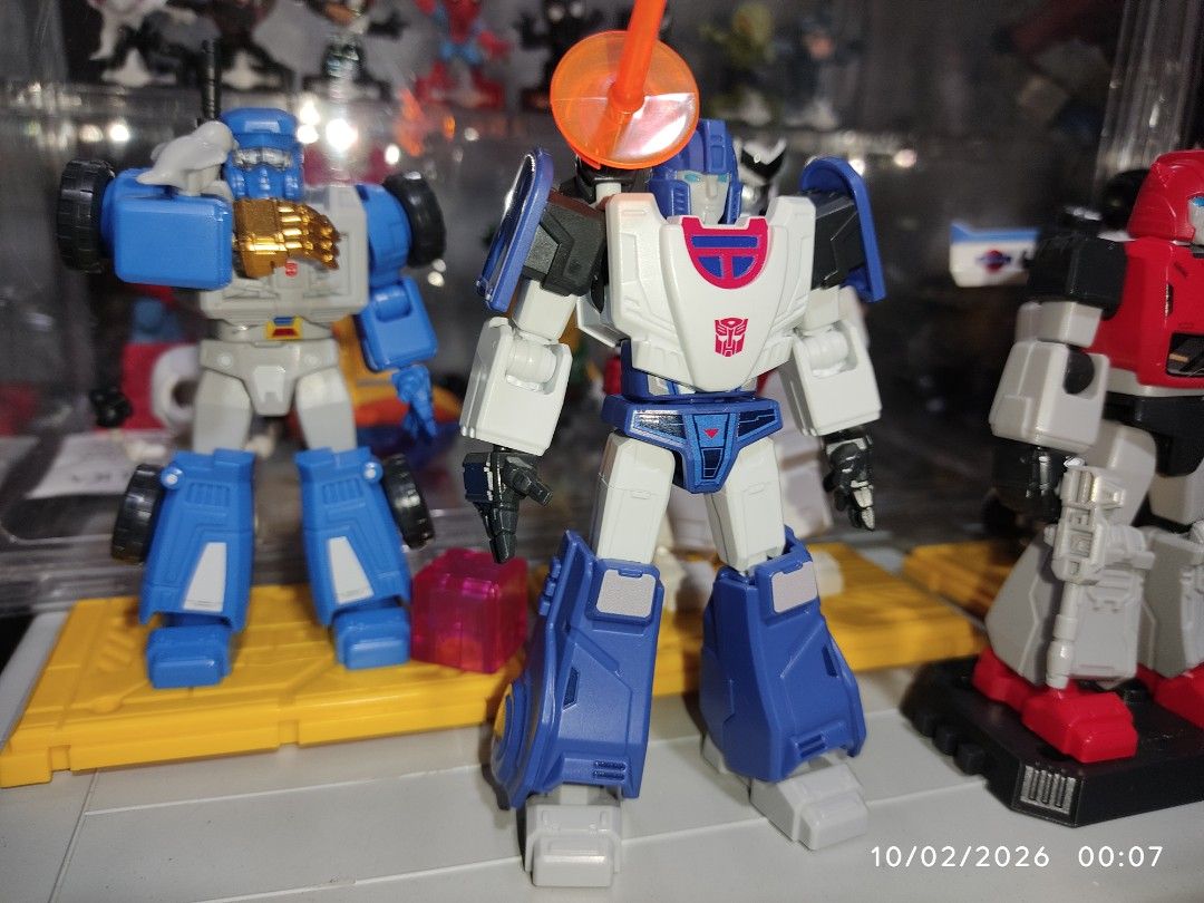 Blokees Transformers Shining & Galaxy set (Category: Action & Battle Toys) located in Manila. Submitted by WeAreVENOM (Listing ID 1465348893, Image 2). Description: Mirage - with box and unscanned card Cliff - with box and unscanned pog Ratchet, Jazz, Beachcomber complete accessories but without box and pogs Shining versions battery not that good especially Ratchet battery is drained All built with care! 😉 Posted price.