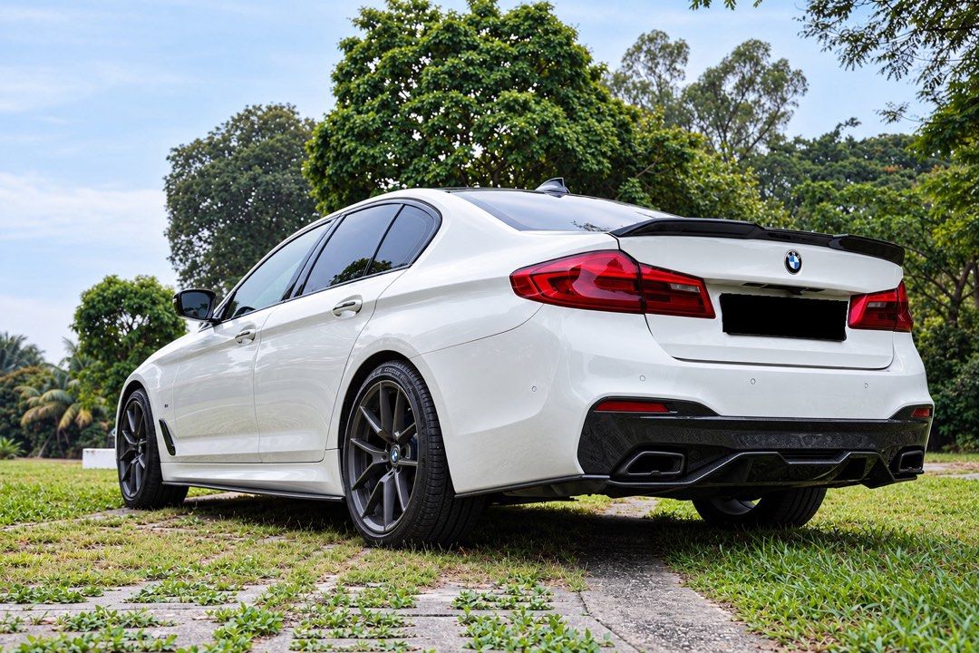 BMW 5 Series Sedan 530i M Sport (A) (Category: Used Cars) located in Singapore. Submitted by autostoreshade (Listing ID 1465228080, Image 2). Description: Well-maintained vehicle with receipts to prove its service and maintenance history. Tastefully upgraded with M Sport body kit, black roof lining, carbon fibre steering wheel, Apple CarPlay, upgraded intake and M rims. Interior is in excellent condition with no sticky panels. Carefully maintaine