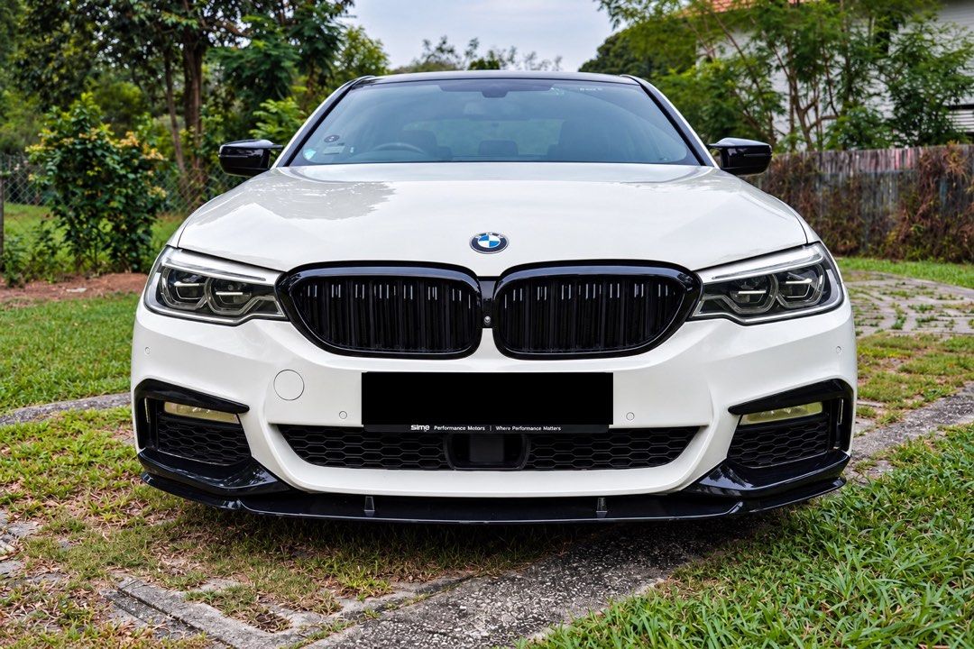 BMW 5 Series Sedan 530i M Sport (A) (Category: Used Cars) located in Singapore. Submitted by autostoreshade (Listing ID 1465228080, Image 3). Description: Well-maintained vehicle with receipts to prove its service and maintenance history. Tastefully upgraded with M Sport body kit, black roof lining, carbon fibre steering wheel, Apple CarPlay, upgraded intake and M rims. Interior is in excellent condition with no sticky panels. Carefully maintaine