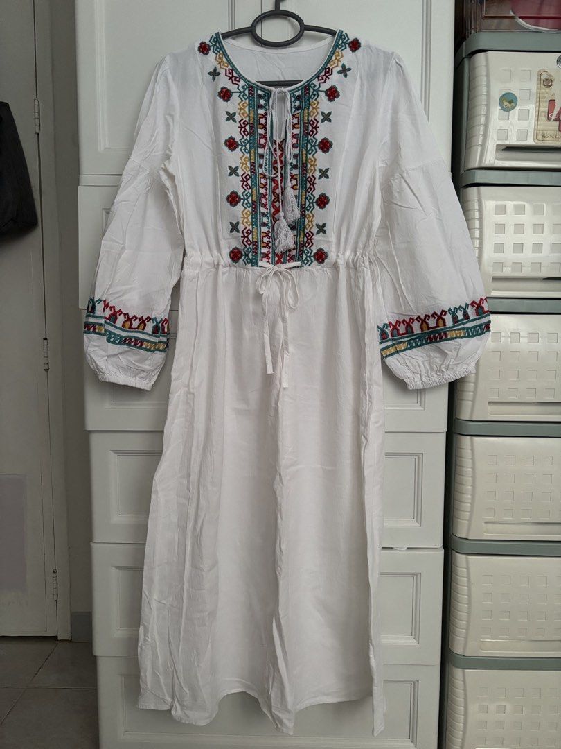 Boho Dress (Category: Dresses) located in Nabua. Submitted by prlvdthgss (Listing ID 1465258928, Image 2). Description: The photo is AI-generated ✨ Boho inspired dress🌸 Best fit is large-xl Price+sf Gcash/Maribank 📍camsur, bicol.
