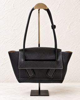 (Category: ) located in . Submitted by stylehub.mnl (Listing ID 1465188682, Image 1). Description: .
