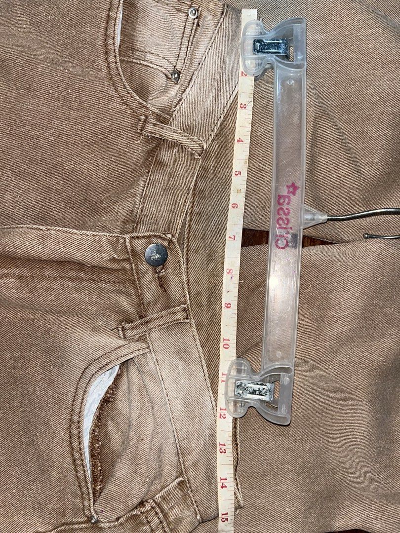 Brown denim pants straight leg (Category: Jeans) located in Rizal. Submitted by bypc5678 (Listing ID 1465357643, Image 2). Description: - Fit: Classic straight leg cut - Closure: Button fly - size 30 issue: himulmol, use lint remover.
