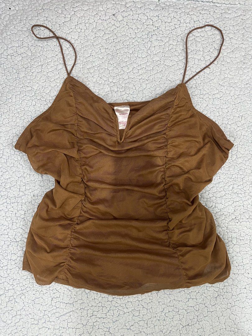 Brown sexy top (Category: Sleeveless) located in Manila. Submitted by leola_ (Listing ID 1465297155, Image 1). Description: .
