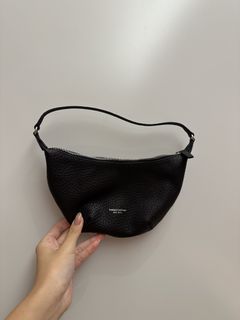 （分類：）位於 。 由 goshwhyamisopoor 提交（商品編號 1465307243，圖片 1）。簡介： 。