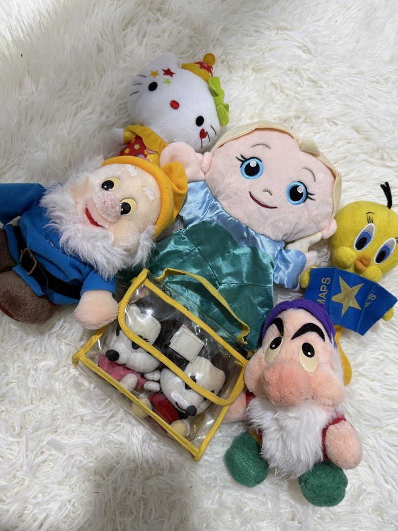Bundle stufftoy (Category: Nursery Lighting & Decor) located in Cabuyao City. Submitted by mknslyph (Listing ID 1465313106, Image 2). Description: Cabuyao laguna.