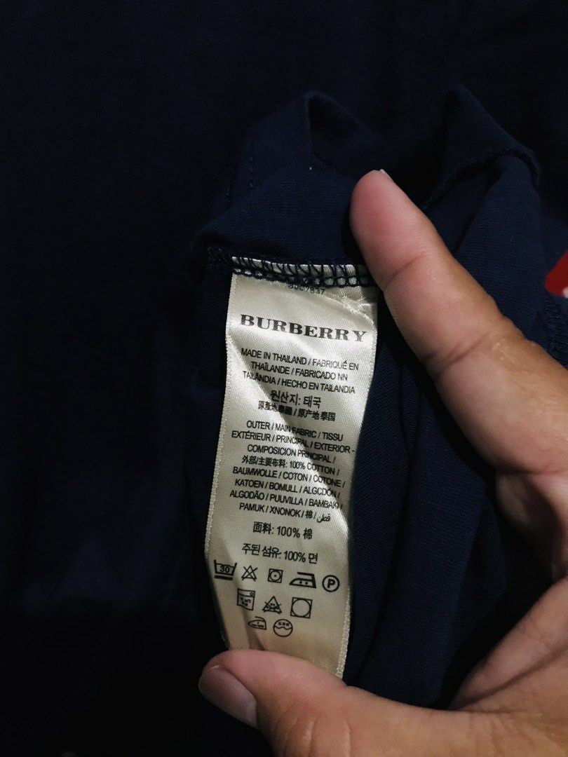 Burberry (Category: Luxury Apparel) located in Pozorrubio. Submitted by ghettogoods (Listing ID 1465171070, Image 3). Description: .
