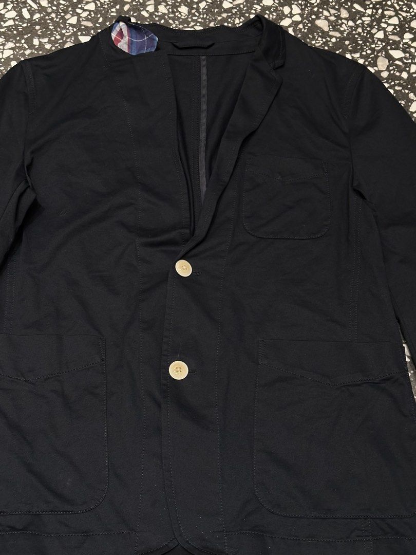 Burberry Black Label Tailored (Category: Coats, Jackets and Outerwear) located in Valenzuela. Submitted by iworoo (Listing ID 1465312054, Image 3). Description: Casual Excellent Condition Width: 19.5 Length: 26 Shoulder: 24 Measured by inch Accepting Offers 😊.
