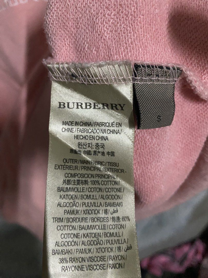 BURBERRY PINK SWEATER (Category: Longsleeves) located in Cavite. Submitted by sammie_jhane (Listing ID 1465370397, Image 2). Description: BURBERRY PINK SWEATER COMPLETE TAGS GOOD CONDITION 🏷️480 FREE SHIP DIMES WIDTH 19.5 LENGTH 26 DASMARIÑAS CAVITE LOC.