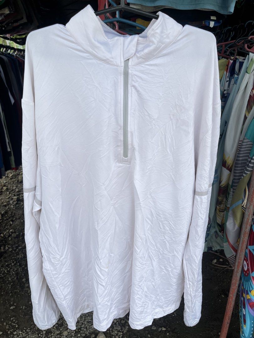 Callaway (Category: Coats, Jackets and Outerwear) located in Maasin. Submitted by javier_ken (Listing ID 1465202350, Image 3). Description: Plus shipping fee Good as new condition💯 No issues✅ Loc.Liloan Southern leyte,Visayas📌 Courier: Jnt🚚 Direct message if interested📩.