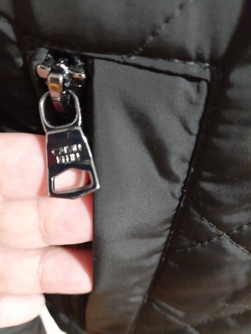 Calvin Klein Authentic CK winter jacket (Category: Coats, Jackets and Outerwear) located in Cavite. Submitted by csdepot (Listing ID 1465262332, Image 3). Description: Authentic CK winter jacket Color: Dark Black (in actual) With pockets in front and on arms Size: Medium /US 40 Bought from the US.