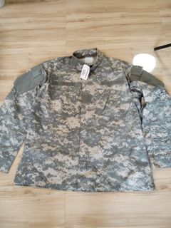 (Category: ) located in . Submitted by alluringvenus.thriftshop (Listing ID 1465240458, Image 1). Description: .