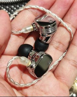 (Category: ) located in . Submitted by theaudiovault (Listing ID 1465170898, Image 1). Description: .