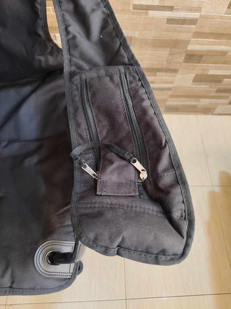 Camping chair (Category: Chairs) located in Davao. Submitted by 3ds_jpn (Listing ID 1465223355, Image 2). Description: .