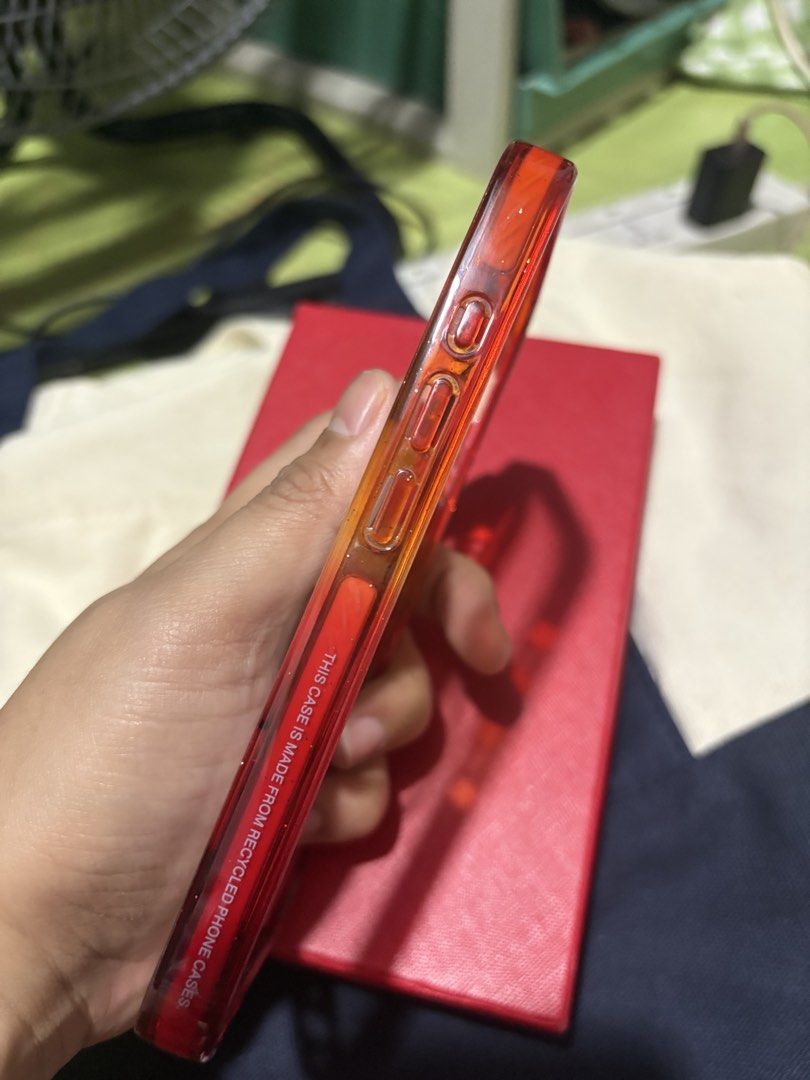 CASETIFY IPHONE 16 BASED MODEL CASE (Category: Cases & Sleeves) located in Manila. Submitted by marie_amador (Listing ID 1465378616, Image 3). Description: Rfs- masyado na marame case. Used twice only..