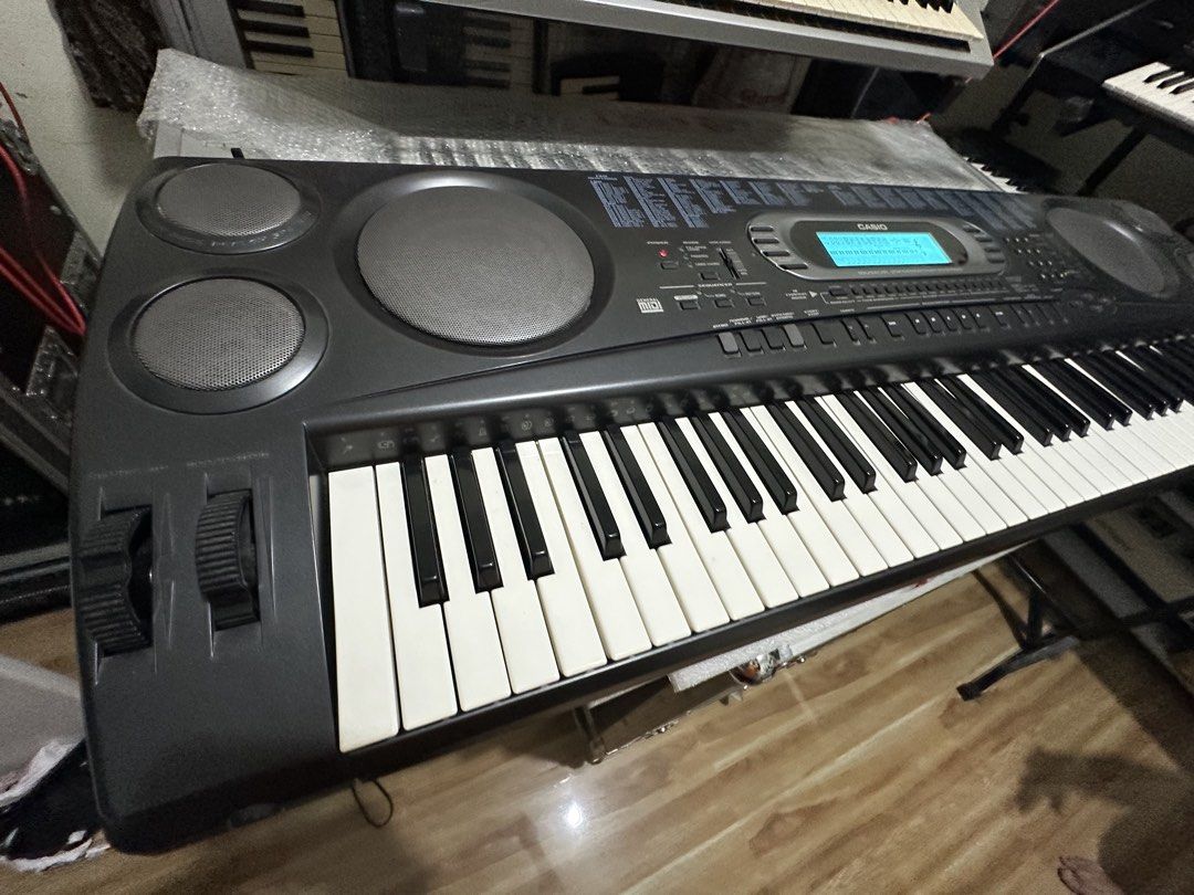 CASIO Wk-1600 76key (Category: Musical Instruments) located in Bulacan. Submitted by noadtnse (Listing ID 1465204203, Image 1). Description: This Item is Stocked, never used much , clean and Touch Response. 73 key Original 220 V Sound, speakers well working. Free pedal Free bag X Stand is additional 200 peso if u like. Meet loc : Bustos, Bulacan.