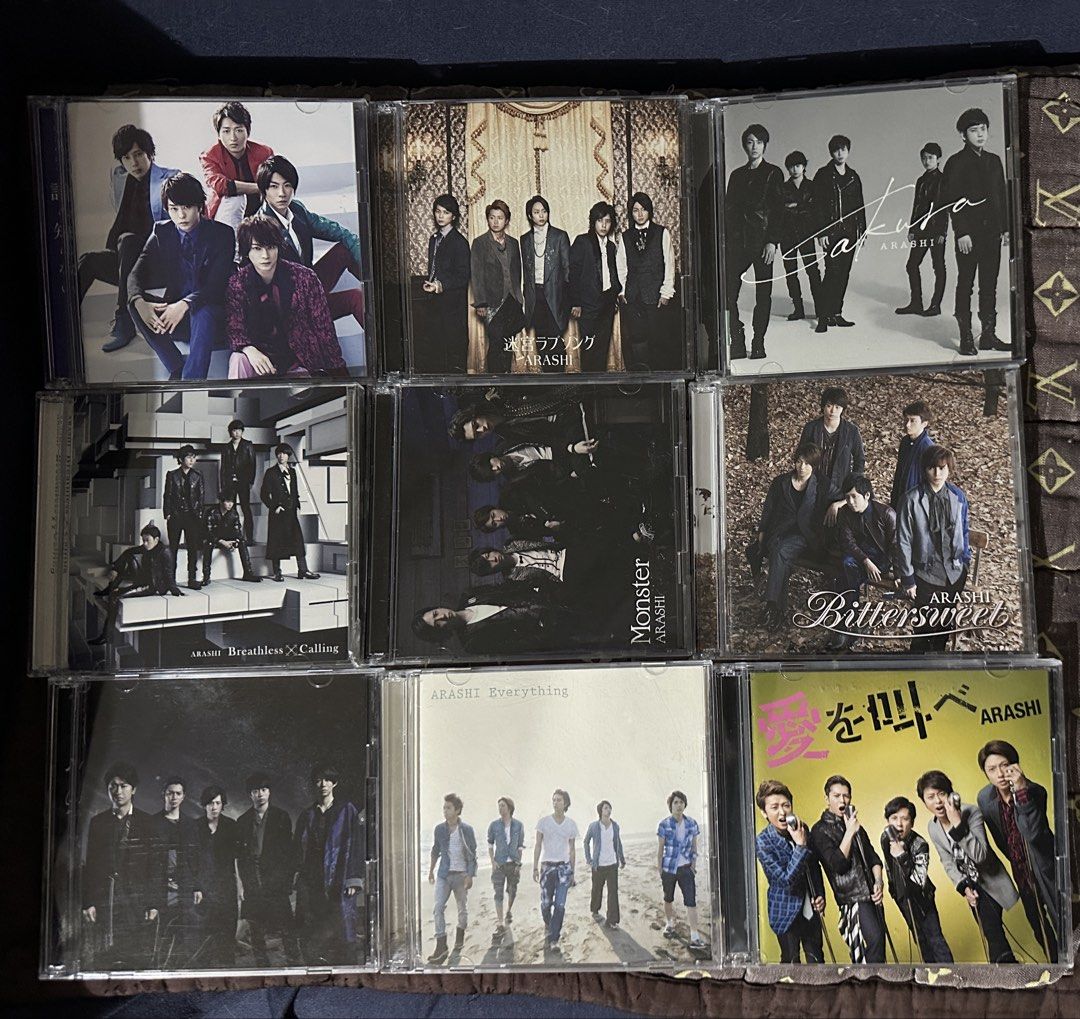 CD Arashi and TWICE (Category: CDs & DVDs) located in Rodriguez. Submitted by pwestoonlinestore (Listing ID 1465377246, Image 3). Description: 100 pesos each .