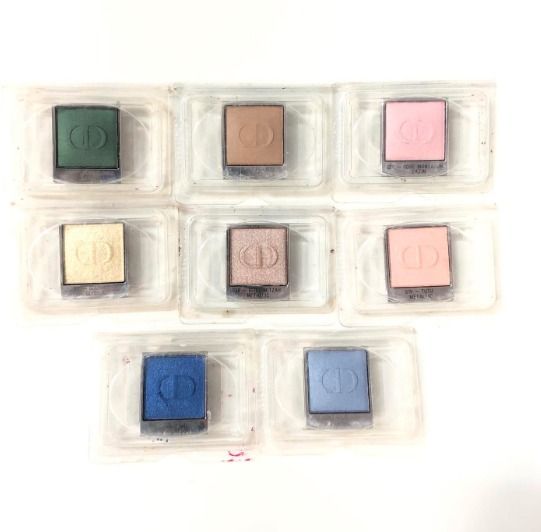 CD Single Eyeshadow TESTER(Authentic) (Category: Makeup) located in Manila. Submitted by memorylanestore (Listing ID 1465249419, Image 1). Description: A creamy, highly pigmented, and long-wearing powder that blends smoothly to shade and sculpt the eyes. Authentic Tester what you see is what you get 240-Denem Satin 162 - Blue Bayadere Glitter 826 - Rose Montaigne Satin 443 - Cashmere Matte 280 - Lucky Clover Satin 616 -Gold Star Glitter 619 - TUT