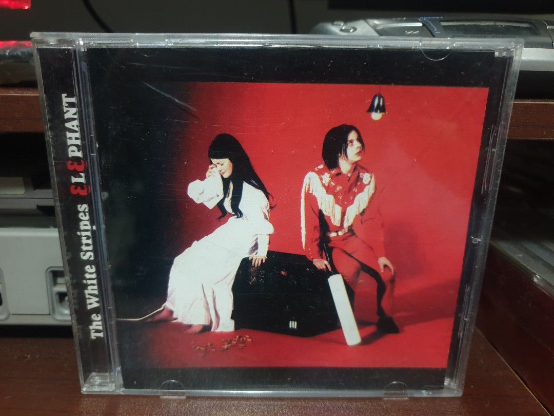 CD THE WHITE STRIPES - elephant (Category: CDs & DVDs) located in Makati City. Submitted by KaTiToYs (Listing ID 1465266652, Image 1). Description: the white stripes - elephant ph🇵🇭press inlay - EX CD - EX meet ups: Makati / BGC / Ortigas... Metro Manila / nearby provinces buyers - pick up via: lalamove / grab... Provincial buyers - ship via: lbc / jrs / jnt... MOP: Gcash ❌❌❌NO COD / COP❌❌❌.