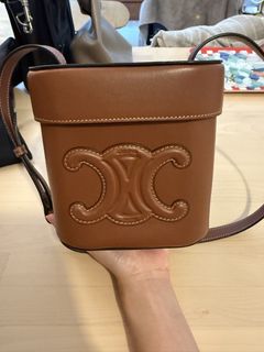 （分類：）位於 。 由 angus1128a 提交（商品編號 1465209353，圖片 1）。簡介： 。