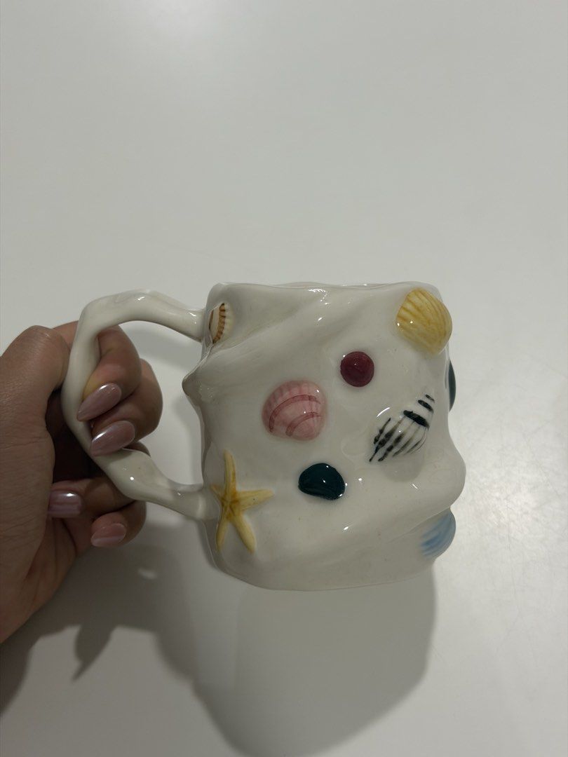 Ceramic Glazed Mug Asymmetrical (Category: Coffee & Tea Tableware) located in Taguig. Submitted by lyzblle (Listing ID 1465303340, Image 3). Description: .