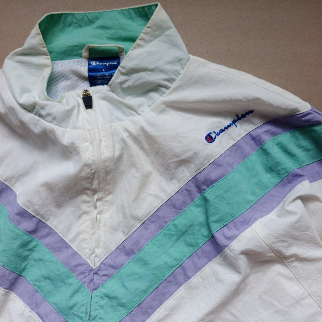 Champion Light Windbreaker Turquoise (Category: Coats, Jackets and Outerwear) located in Bulacan. Submitted by kanyewestlover0x (Listing ID 1465272516, Image 2). Description: Large Very good condition Signs of usage but no holes or cracks need wash as well.