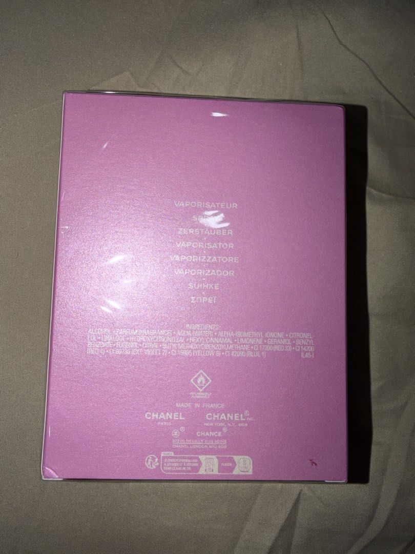 Chanel Chance Eau Tendre Eau De Parfum 150ml (Category: Fragrance & Deodorants) located in Manila. Submitted by ser.onin (Listing ID 1465245413, Image 2). Description: - Brand: Chanel - Fragrance: Chance Eau Tendre Eau de Parfum - Size: 150ml (Big bottle size) - Type: Vaporisateur Spray - Condition: Brand new, sealed in original plastic wrapping with pink box - 100% authentic and ready to ship.
