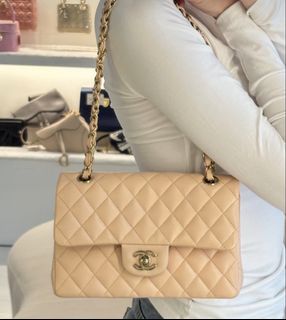(Category: ) located in . Submitted by girlyheaven.kl (Listing ID 1465375675, Image 1). Description: .