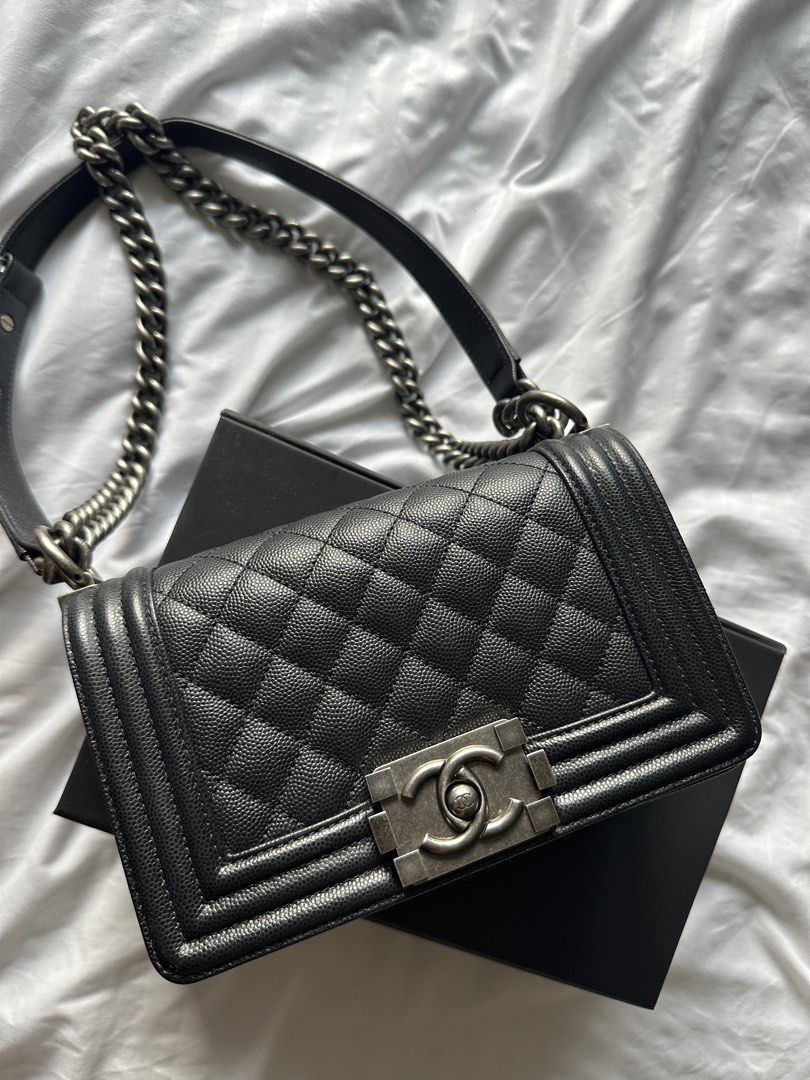 CHANEL LE BOY CAVIAR LEATHER SMALL RHW (Category: Luxury Bags & Wallets) located in Taguig. Submitted by luxuryfindsforless (Listing ID 1465237322, Image 1). Description: Chanel le boy Caviar leather RHW Complete set Good as new Still with stickers .