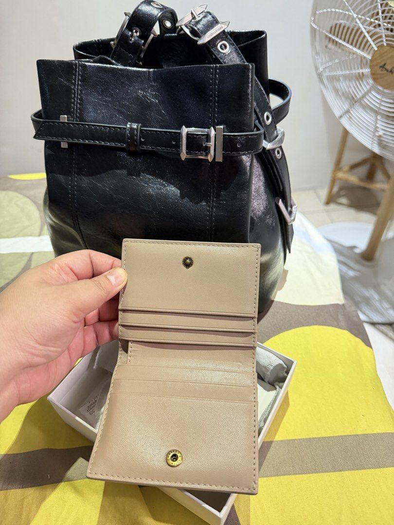 Charles & Keith bag and wallet (Category: Tote Bags) located in Manila. Submitted by sopiah0025 (Listing ID 1465275169, Image 2). Description: Charles and keith bag and wallet Almost new Set na for 2,500.