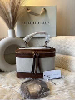 (Category: ) located in . Submitted by preloved.closet2 (Listing ID 1465377665, Image 1). Description: .