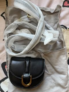 （分類：）位於 。 由 constantina 提交（商品編號 1465237489，圖片 1）。簡介： 。