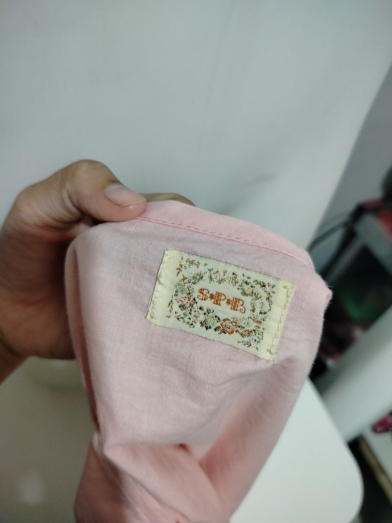 charming light pink short-sleeve top (Category: Others Tops) located in Tacurong. Submitted by doonafinds (Listing ID 1465361655, Image 3). Description: .