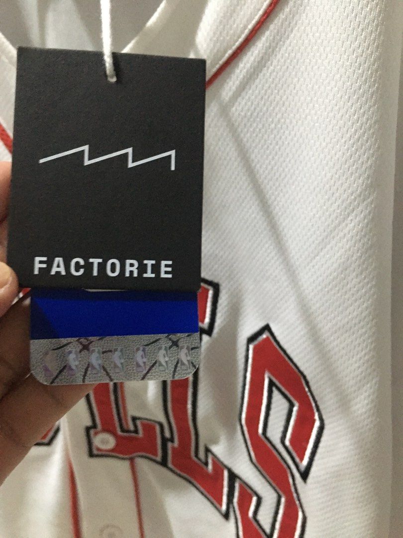 chicago bulls baseball shirt (Category: Tshirts & Polo Shirts ) located in Marilao. Submitted by joelheather02 (Listing ID 1465207497, Image 3). Description: .