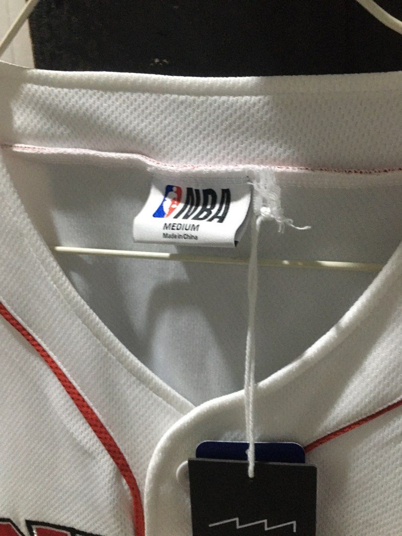 chicago bulls baseball shirt (Category: Tshirts & Polo Shirts ) located in Marilao. Submitted by joelheather02 (Listing ID 1465207497, Image 2). Description: .