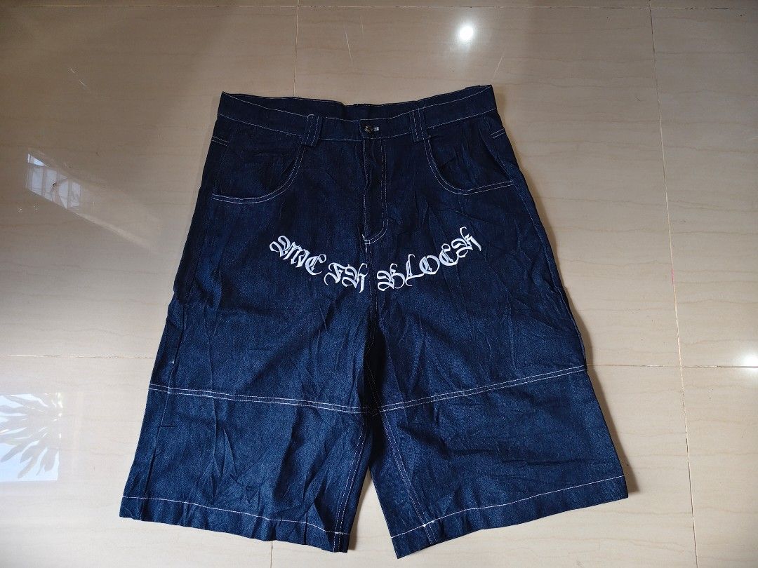 Chicano Denim Jorts Hip hop (Category: Shorts) located in Iloilo. Submitted by branded-boy0422_16 (Listing ID 1465208724, Image 1). Description: W: 35-36 L: 26 Good as new no issue.