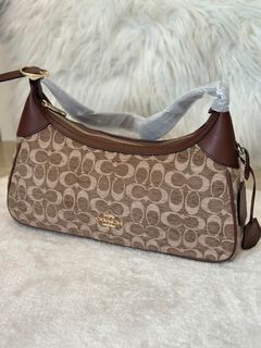 (Category: ) located in . Submitted by bagsboutiqueph (Listing ID 1465380142, Image 1). Description: .