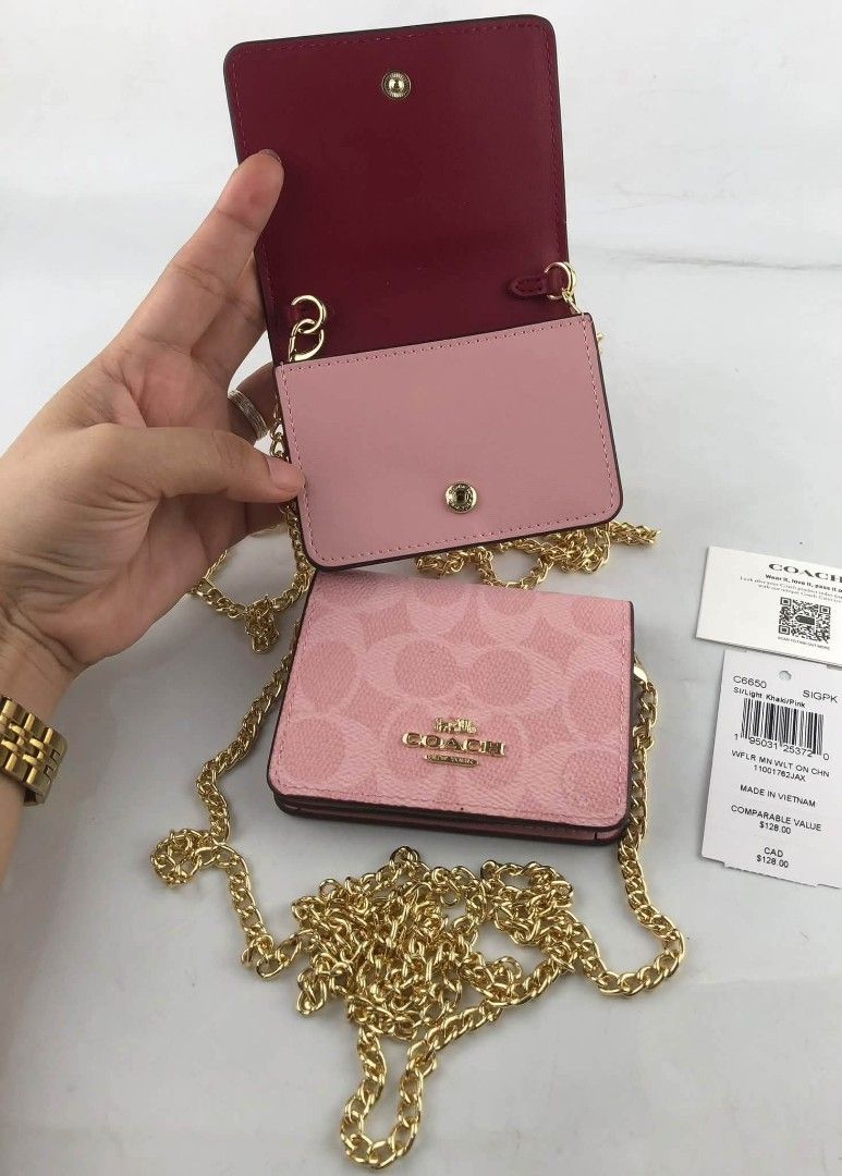 Coach Mini Chain Wallet in Signature (Category: Wallets & Card holders) located in Quezon City. Submitted by bagsboutiqueph (Listing ID 1465318685, Image 2). Description: LAST PRICE POSTED. LIMITED STOCKS! BRANDNEW WITH INCLUSIONS. COLOR MAY SLIGHTLY VARY IN ACTUAL DUE TO LIGHTING AND CAMERA SETTING. OTHER PHOTOS WILL BE SEND DURING PURCHASE AND FOR SURE BUYERS ONLY. WHEN IN DOUBT, DO NOT ORDER. THANK YOU..