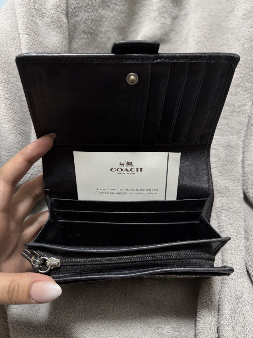 Coach Soho Buckle Wallet from Japan (Category: Wallets & Card holders) located in Baguio. Submitted by _herarchives (Listing ID 1465327538, Image 2). Description: - No Issue - Bought from Japan (Mercari) - No Rubs 📌 Prices are FINAL. Lowball offers and haggling will not be entertained..