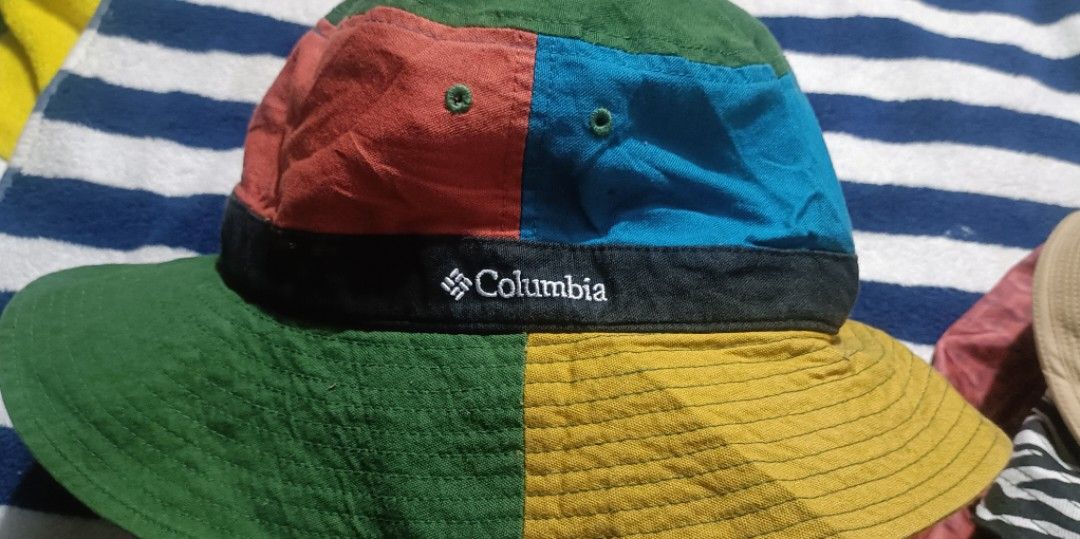 Columbia bucket hat (Category: Caps & Hats) located in General Santos City (Dadiangas). Submitted by japan-ukay (Listing ID 1465334222, Image 1). Description: .