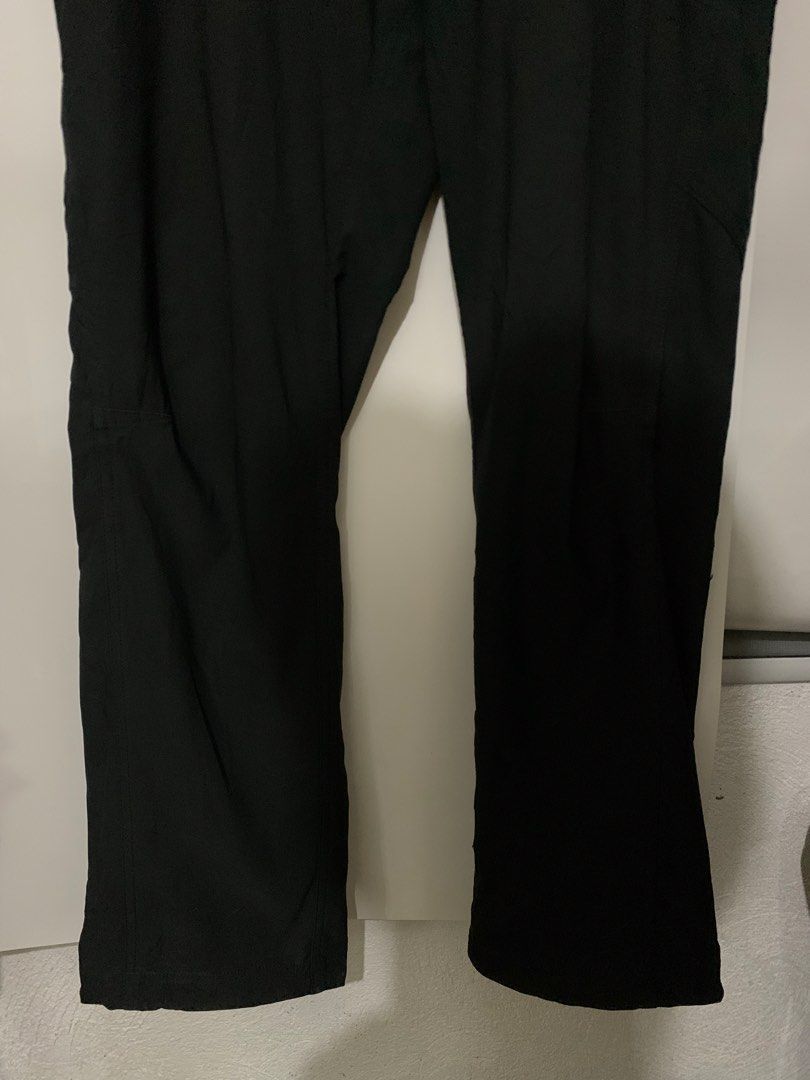 Columbia Omni Shield Pants Men's (Category: Activewear) located in Bulacan. Submitted by ridersthrift_ph (Listing ID 1465175841, Image 3). Description: Authentic In Great Condition Size 32 inches Waistline Belted (Adjustable) Length 40 inches Sign of usage check flicks for details Gcash Payment Bulacan 📍.
