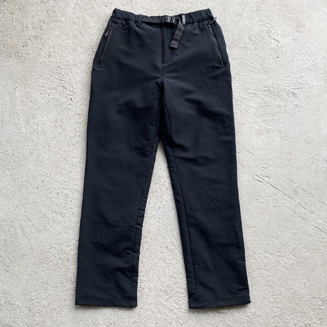 Columbia Waterproof Hiking Pants (Category: Activewear) located in Manila. Submitted by thrift3006 (Listing ID 1465296519, Image 2). Description: Columbia Omni-Heat Hiking Pants - Waterproof Size 30-34w 41L Good as new condition ₱1,680+sf only🏷️ Loc baliwag bulacan 📍 Pm 📩.