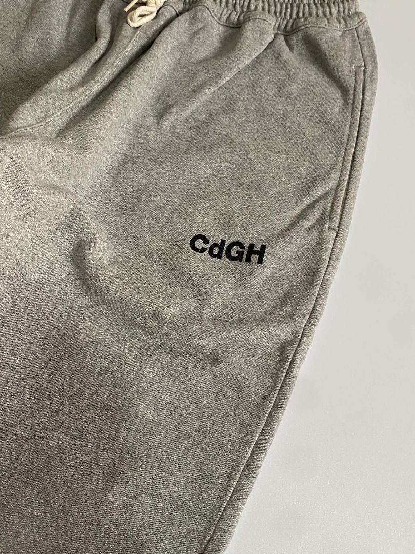 Comme des Garcons Homme (Category: Joggers) located in Orani. Submitted by yo.jo (Listing ID 1465229035, Image 3). Description: Comme des Garcons "Sweat Pants" Waist-28-34 inch Inseam-28.5 inch Length-40 inch Hem-6-9 stretch Excellent Condition.