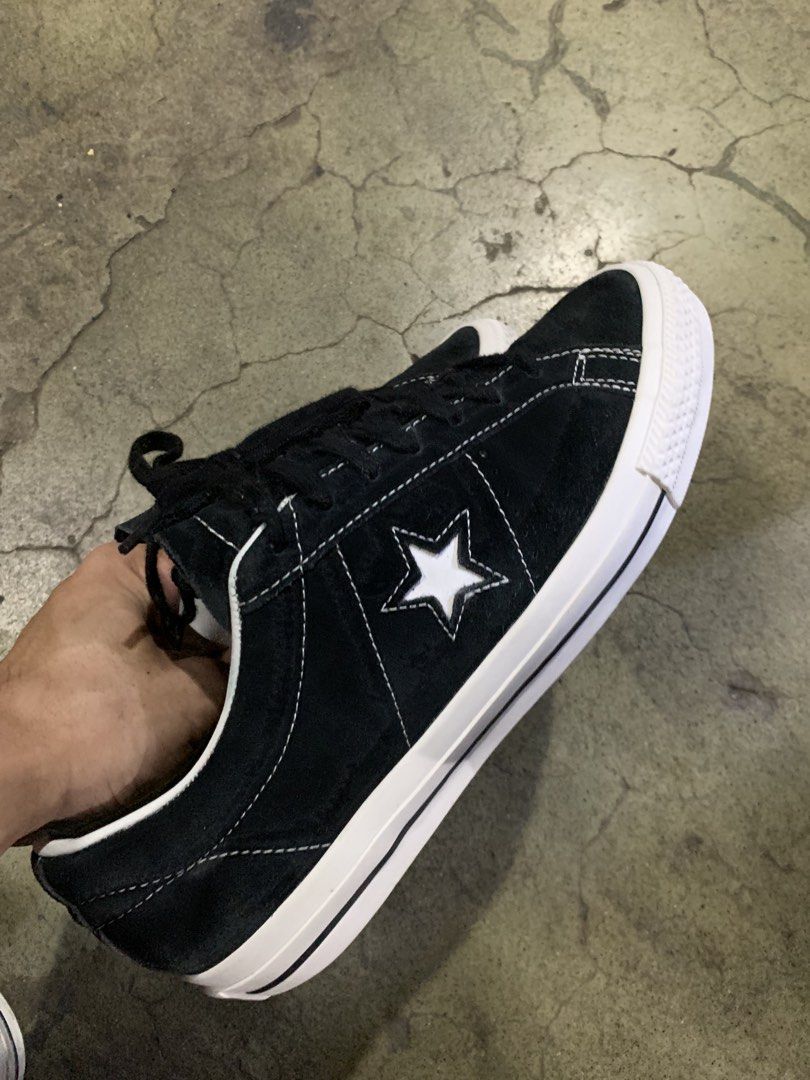 Converse all star (Category: Casual Shoes) located in Andop. Submitted by oalyc (Listing ID 1465337407, Image 3). Description: Size 9.5 Excellent condition .