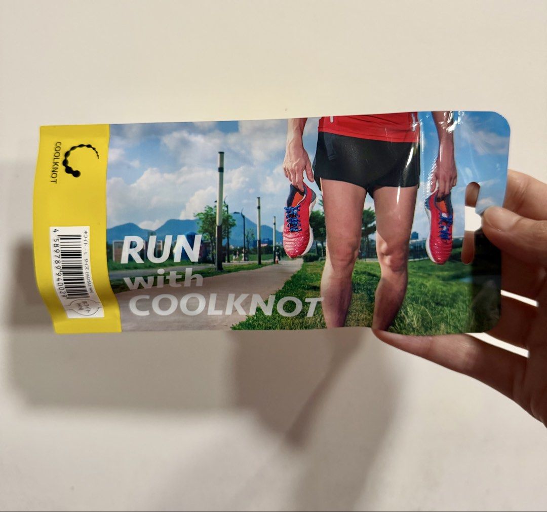 COOLKNOT No-Tie Shoelaces White Size L (Category: Shoe inserts & accessories) located in Makati City. Submitted by chinita_girly (Listing ID 1465239835, Image 2). Description: - selling for Php 800.00 - Brand: Coolknot elastic no-tie shoelaces - Color: White - Size: L (approx. 75-80 cm long) - Condition: Brand new, sealed in original unopened packaging - Features: Quick slip-on convenience, perfect for running shoes and sneakers without the hassl