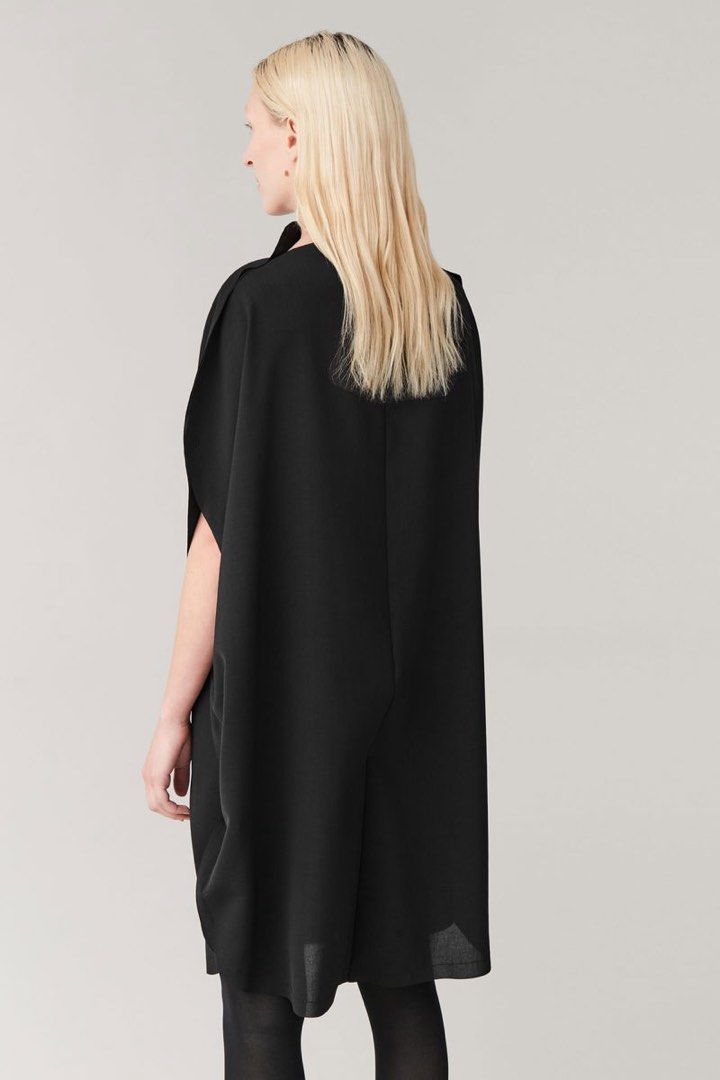 COS Circle Cut Dress (Category: Dresses) located in Mabalacat. Submitted by designerbrandsforless (Listing ID 1465232446, Image 2). Description: New with tag! Size:34 Best fit Medium Color: black.