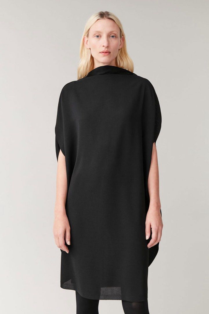 COS Circle Cut Dress (Category: Dresses) located in Mabalacat. Submitted by designerbrandsforless (Listing ID 1465232446, Image 3). Description: New with tag! Size:34 Best fit Medium Color: black.